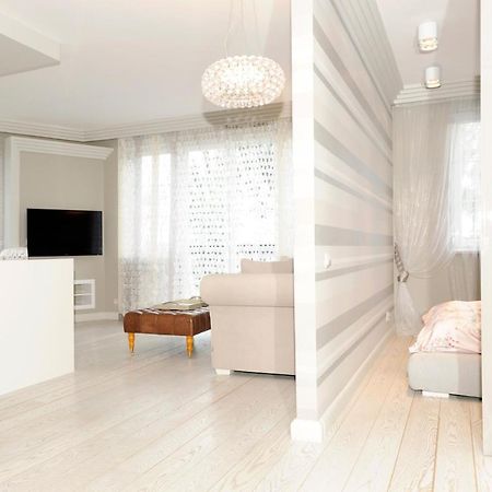 Apatrament Nadjeziorny Apartment Elk Bagian luar foto