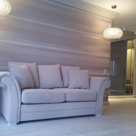 Apatrament Nadjeziorny Apartment Elk Bagian luar foto